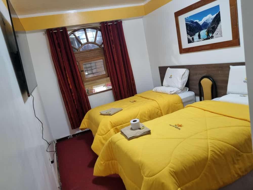 Hotel Valery II Уарас Экстерьер фото